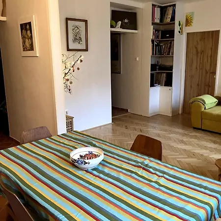 Family Flat In The Centre Of Братислава